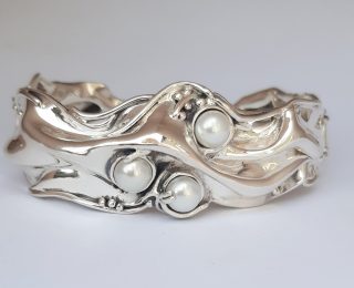 Pearl and Silver Organic Hinged Bangle